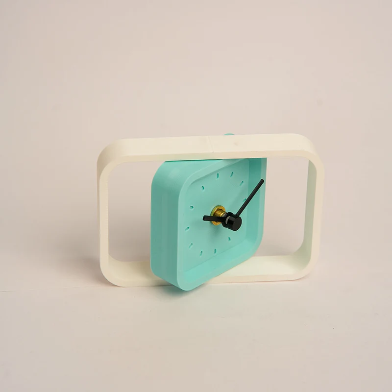 SpinFrame Desk Clock